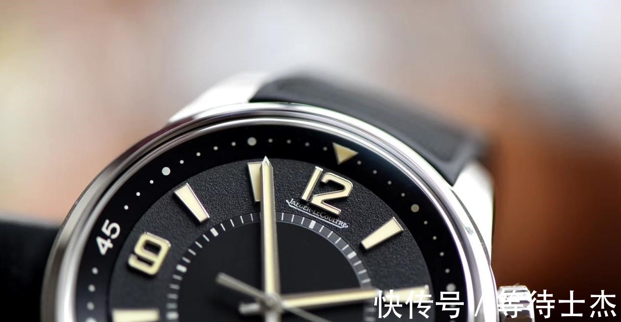 沛纳海|5-8万预算的运动腕表有哪些值得选择,不同年龄男士的配饰