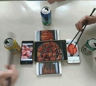 |搞笑GIF:烤榴莲还是第一次见,不知道吃起来啥味道