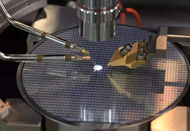 迎来|华为终于迎来转机中国科技巨头强势出手,网友麒麟芯片有救了