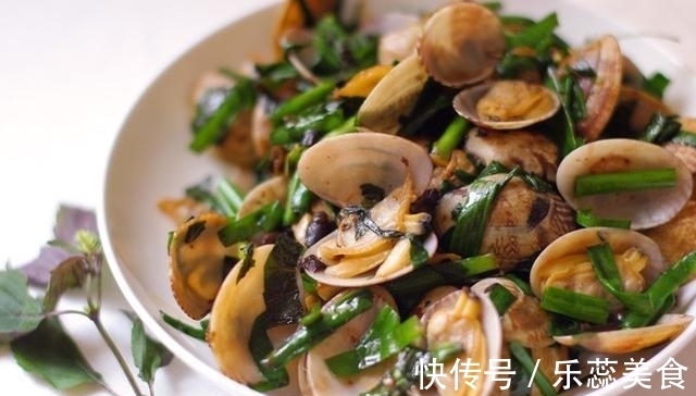 紫苏叶|精选美食推荐:蒜蓉苋菜,苦瓜汤,韭菜紫苏炒花甲的做法