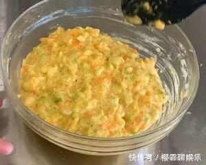 美味|健康早餐菜谱,娃娃菜鸡蛋饼,简单美味营养,适合夏天,吃不够