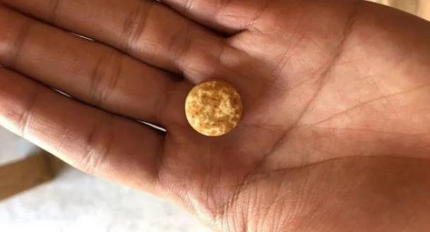 这3款家中常备药,过期了甭扔!简单处理就变成养花材料
