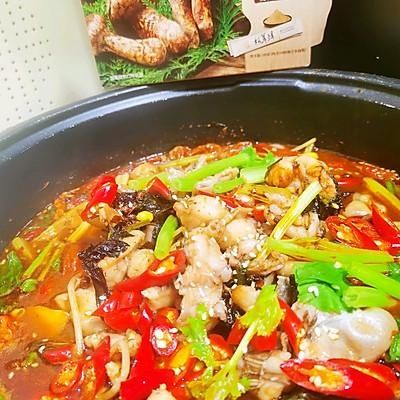冬天吃麻辣牛蛙煲，暖身又暖心