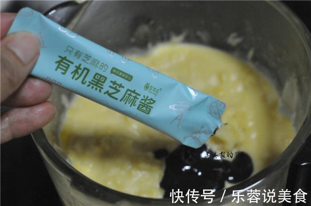 今年火爆的''好事发生''月饼,你也试试吧,月饼艳丽,只需一招