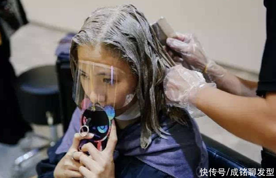 干涩|染发后头发又干又涩,是药水差还是技术不好?看这三点你就明白了