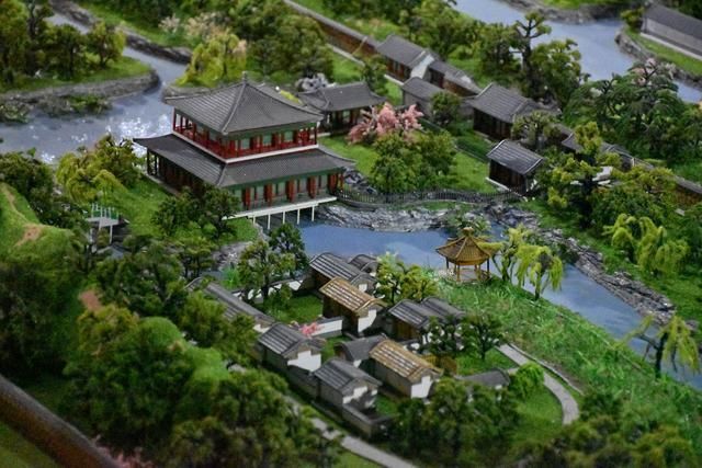 瑶台&16首登山诗词瑶台胜处访仙踪,彩凤蹁跹碧玉峰