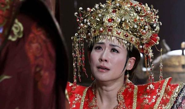 薛平贵|王宝钏独守寒窑18年，受封皇后18天后去世，薛平贵为何反而安心了