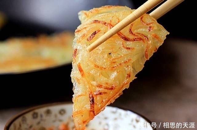 脆爽|炒土豆丝,千万不要直接炒,2个小诀窍,土豆丝香辣脆爽,超好吃