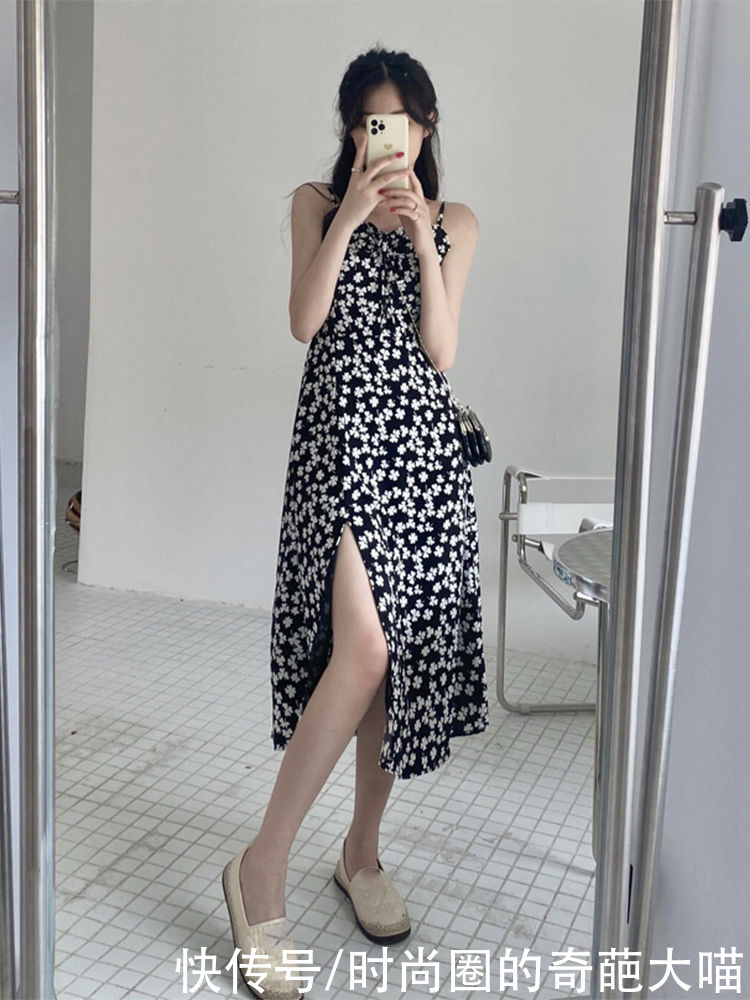 碎花裙|油画感穿搭才是夏日的正确打开方式！可盐可甜还清爽，时髦又降温