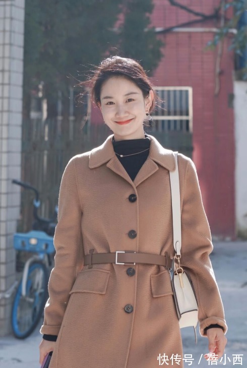解析 穿衣小白有救了!气质女人的“大衣穿搭”解析,让你瞬间变时髦精