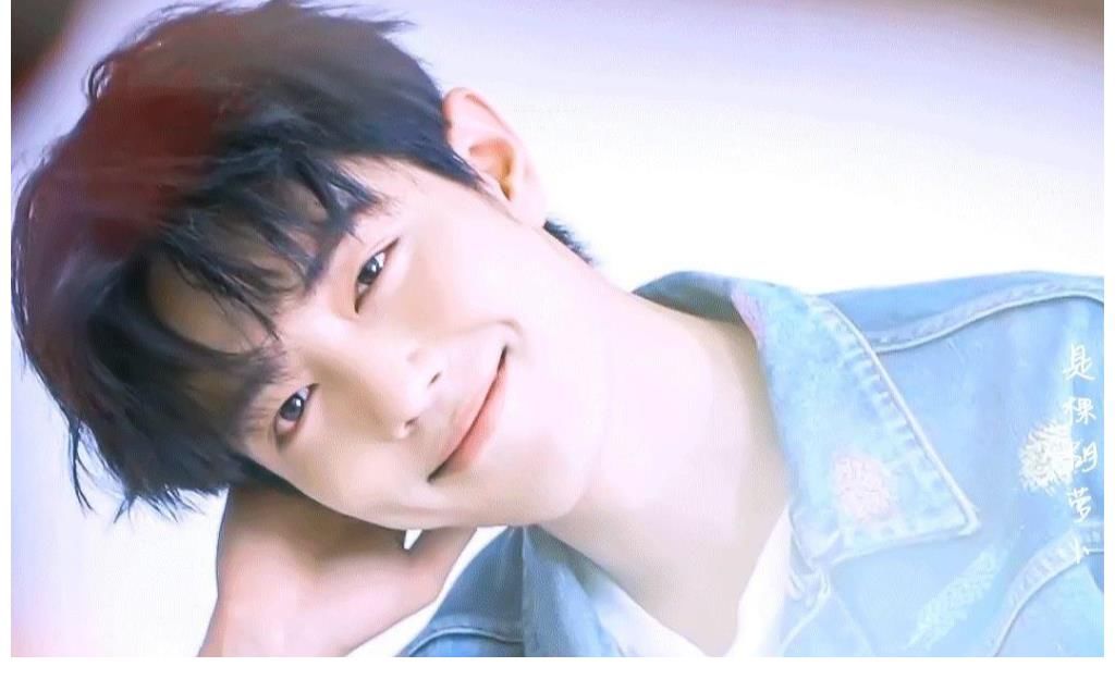 无羁|肖战粉丝被路人称赞，环保“红海”万众瞩目，假粉却出来搞事情