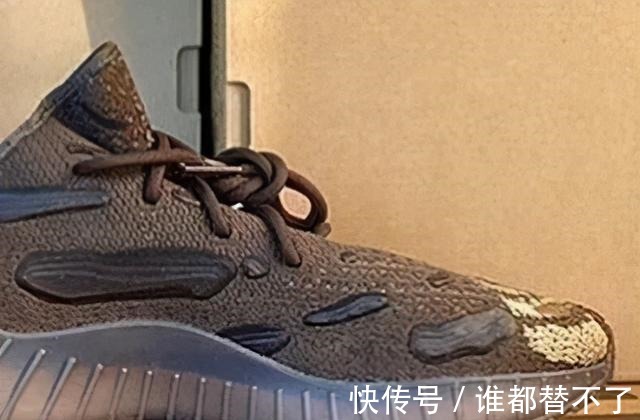 曝光|Yeezy 350v3曝光重启荣耀之门的金钥匙！