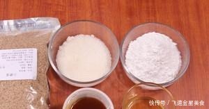 红红火火,手工制作新年糖,没有任何添加物,香甜酥脆味道杠杠的