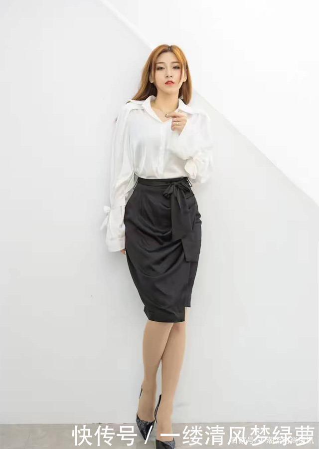 不错|妹子的新上班制服,看上去还不错哟