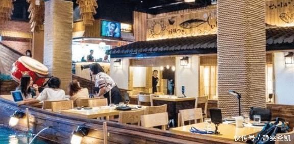 30吨海水装满餐厅,想吃鱼自己捞,用餐环境优美,你猜人均多少钱