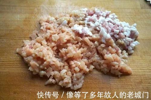 饺子|拌饺子馅最不能放这调料，难怪饺子不鲜没香味，年夜饭用的上！