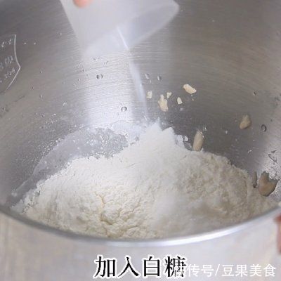 番茄酱|会拉丝的香葱芝士包超级柔软