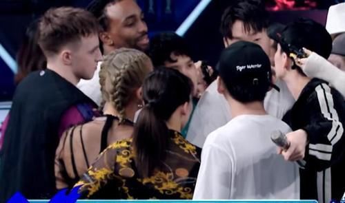 街舞4|《街舞4》：战队逆风翻盘，刘宪华却做出遗憾选择，处境不妙