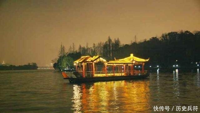 无人|苏东坡的一副牛掰对联,上千年竟无人对出,你服不服?