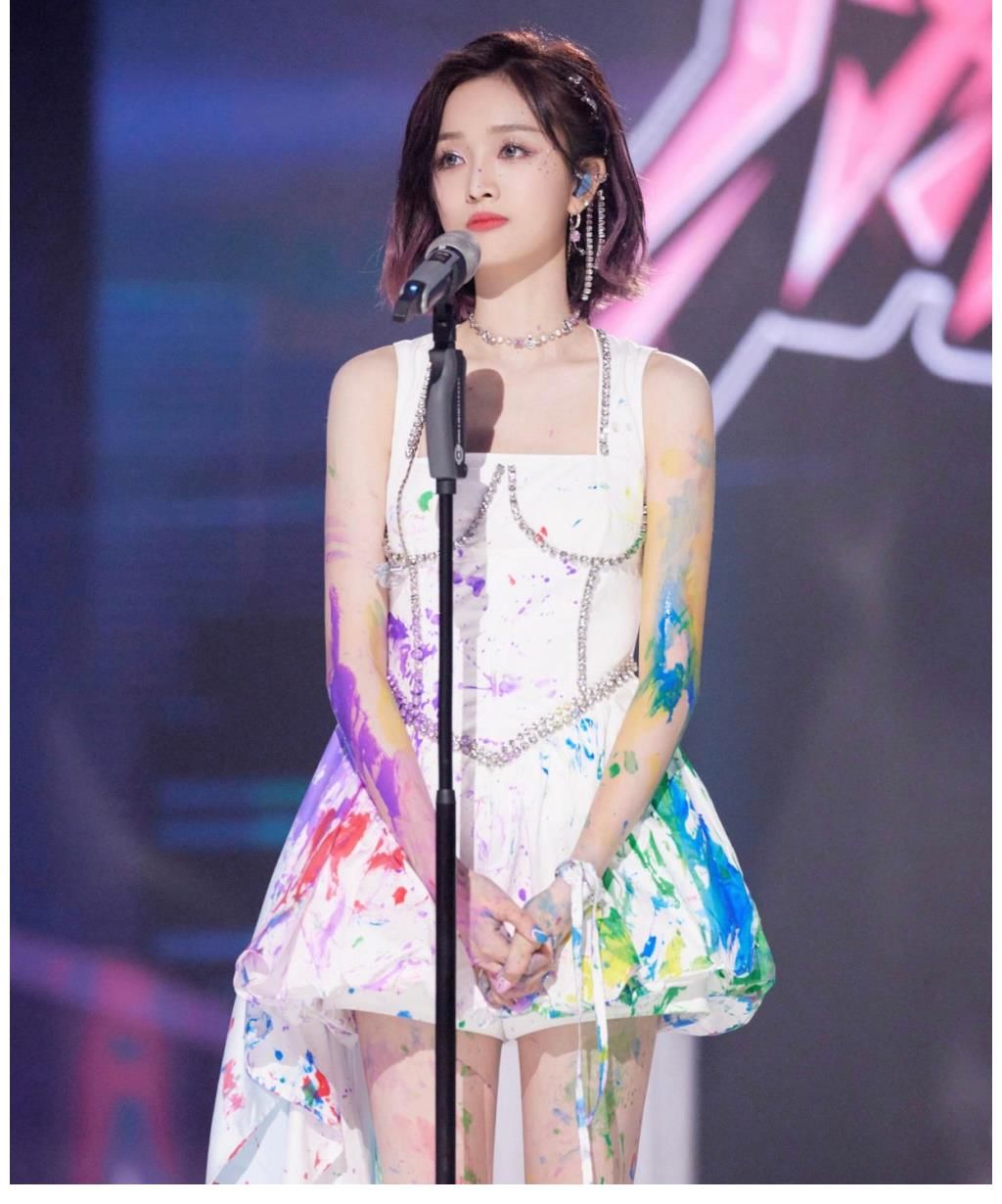 小考|吴宣仪和周洁琼获最后一名，韩红不想单依纯受打击，却让VAVA淘汰