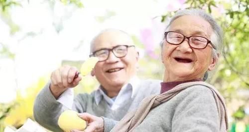 老来瘦人长寿,老来瘦真的长寿吗?过60岁老人在