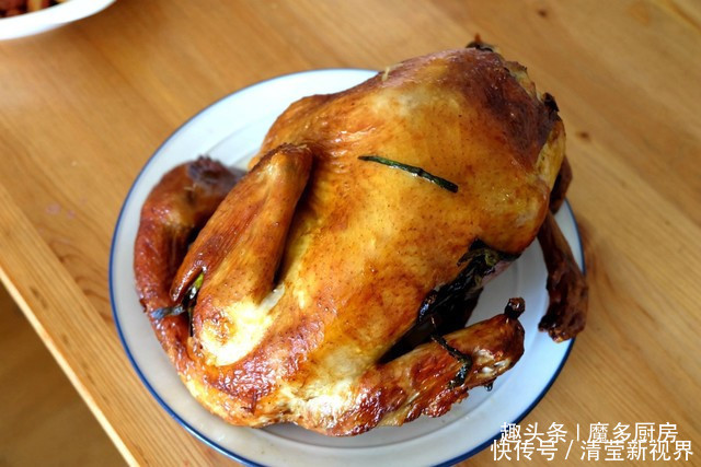 生日蛋糕|女儿4岁了,晒一晒妈妈做的生日蛋糕和饭菜,网友蛋糕太赞了