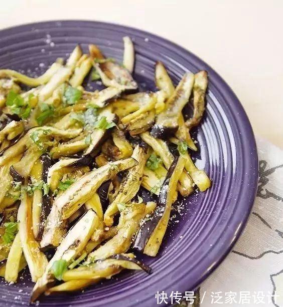 干炒法|茄子费油我教您几招，连一勺油都不用，美味到爆！