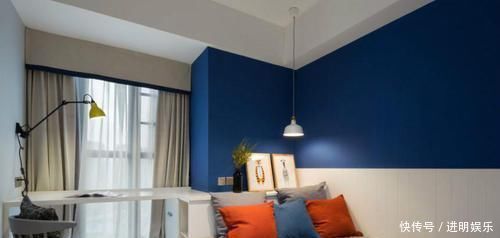 书桌|买了小户型房，9㎡的小卧室如何设计12款榻榻米设计美观又实用