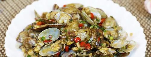 饭店最火的炒花甲，成本只要8元钱，教你在家做出来，味道杠杠滴