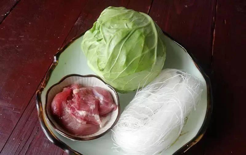 包菜焯水|包菜换种做法,比手撕包菜还香,又香又下饭!美味可口,非常美味