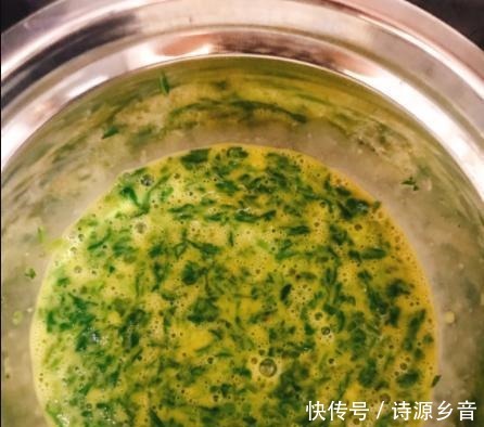 四月多吃這個野草,用它來煎雞蛋,清香甘甜令人回味無窮!