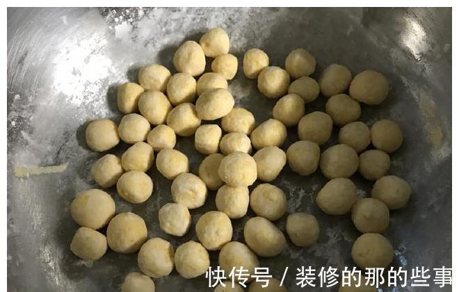 南瓜芋圆|教你芋圆最好吃的做法，一看就会，软糯弹牙，比鲜芋仙的还好吃