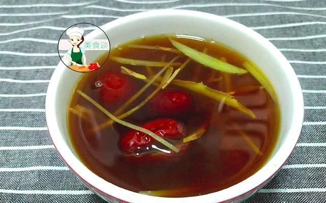 夏天,生姜和它一起煮,早上喝一碗,胜过吃参汤,精神饱满过夏天