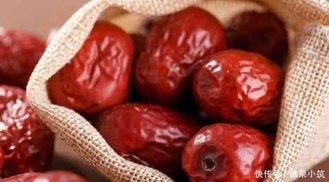 早上空腹吃|早上空腹吃6粒红枣,半月以后,你就看会看见好处了!