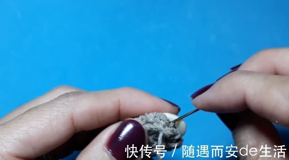 蕾丝 自制洋气颈链,一款多链式圆柱装饰颈链教程,配任何衣服都美美哒