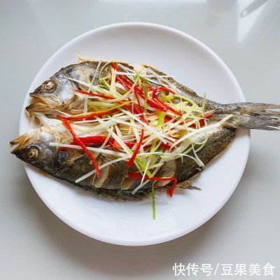 低调|学会这道清蒸海鲈鱼，想低调都不行
