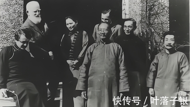 硬笔书法|1936年宋庆龄写给鲁迅的信件曝光,没曾想其硬笔书法也是如此精湛