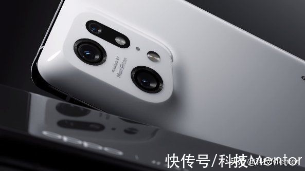 系列|骁龙8 Gen1+自研马里亚纳，双芯搭配，OPPO Find X5有点强