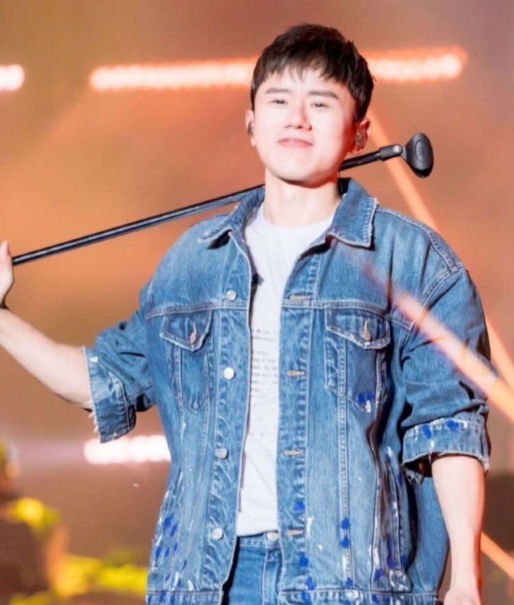 小伙月薪12500元,卻在上班第一天往糖果中倒入珍珠