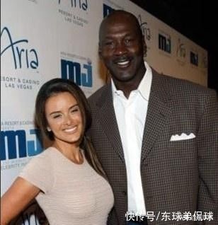 伊薇|擁有C羅，喬治娜仍創(chuàng)業(yè)撈金，為何伊薇愿意為喬丹放棄超模事業(yè)？