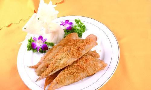 经常便秘的人，应远离这5种饮食方式，早知道早受益