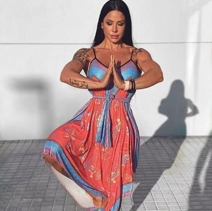 健美小姐|穷孩子早当家,最后成为了健美小姐,她的方法值得学习