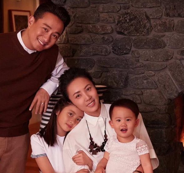 2004年与孙莉结婚,黄磊致电刘若英:你要不同意,我就不结了