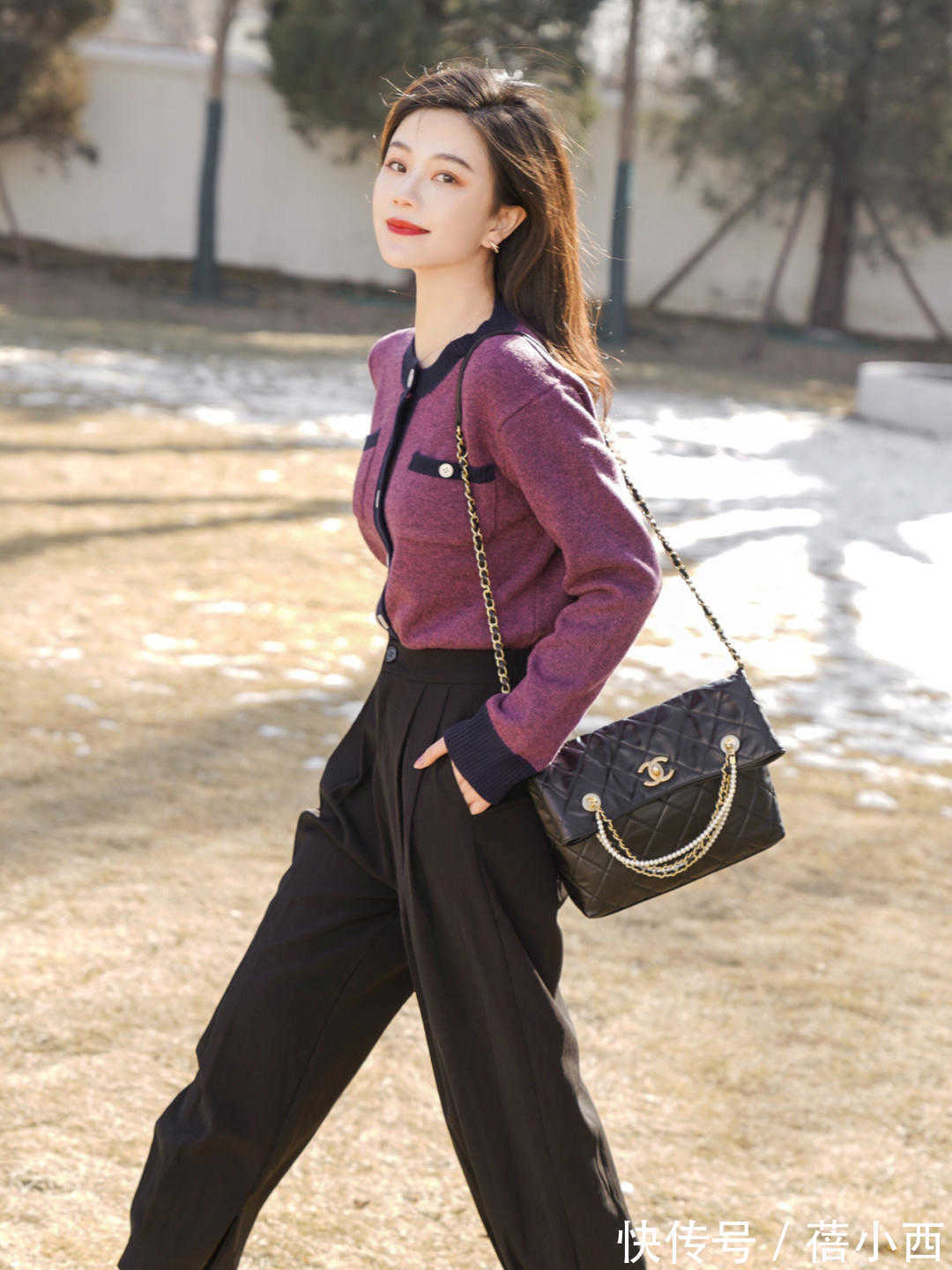 博主 想在春天穿得更时髦吗?用针织衫来穿搭凹造型,路人都夸你好看