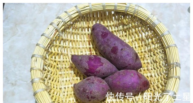 小球|立秋到了,2样主食一起蒸,既低脂又防秋燥,看着就有食欲!