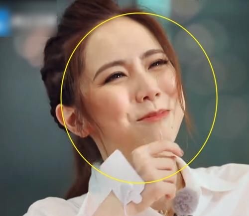 電流|跑男玩游戲有多狠？鄧紫棋被電擊到口水直流，楊穎尖叫皺紋藏不住