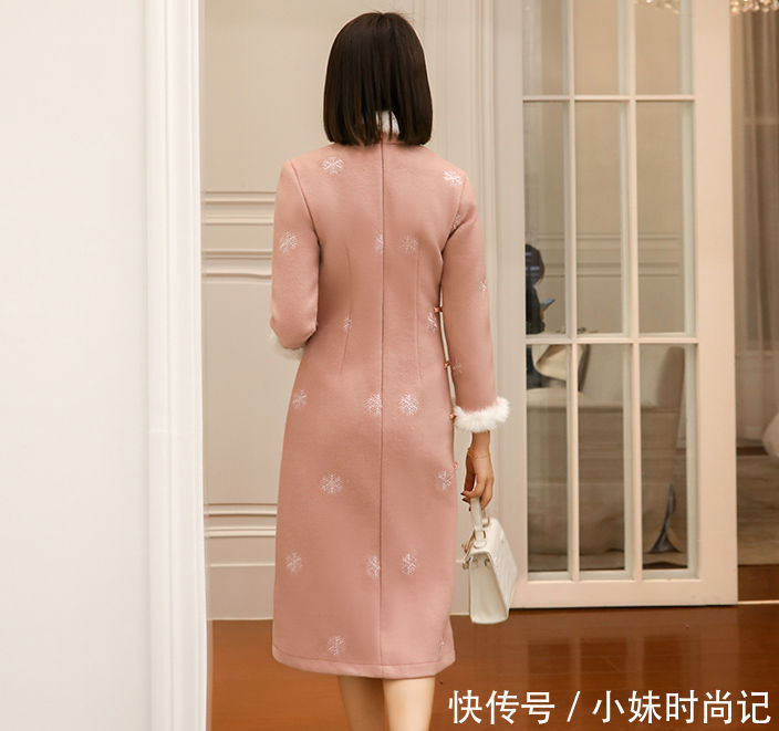 寒冬|寒冬! 一袭毛呢旗袍, 一样秀出曼妙身姿