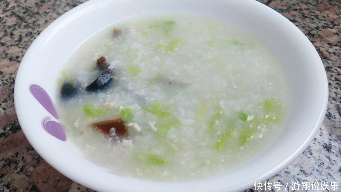 好喝|皮蛋瘦肉粥这种做法,简单又好喝,营养美味,看一遍就学会