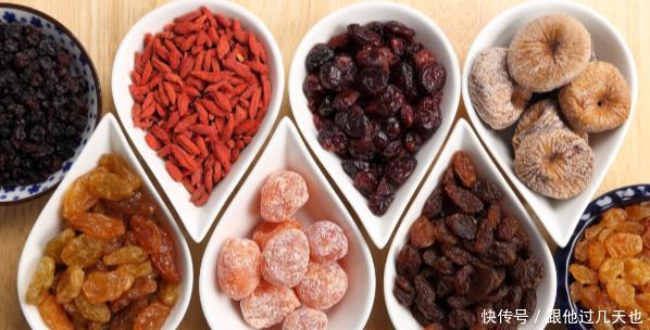 麦芽糖|糖尿病不能喝小米粥?医生:这4种才不能吃,已列成清单,可收藏