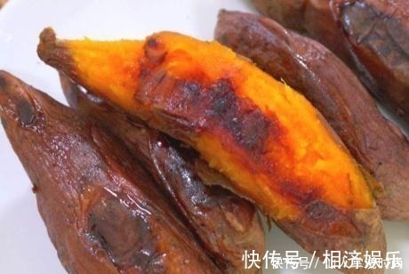 糖汁|原来电饭锅烤红薯如此简单，不放水也不加糖，红薯个个能流糖汁